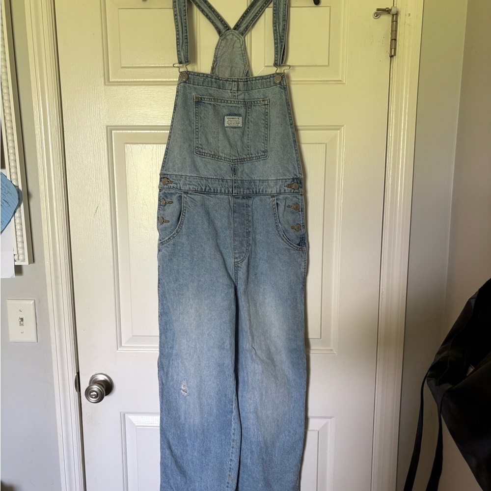Signature by Levi Strauss Light Blue Denim Overalls | Size M